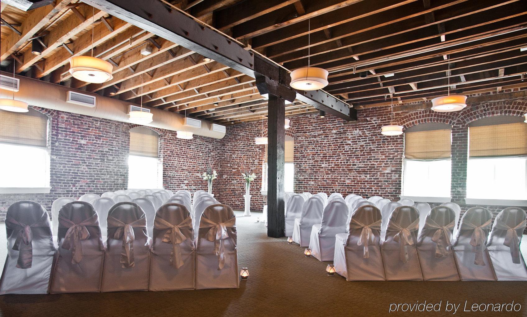 Craddock Terry Hotel, Lynchburg, A Tribute Portfolio Hotel Экстерьер фото