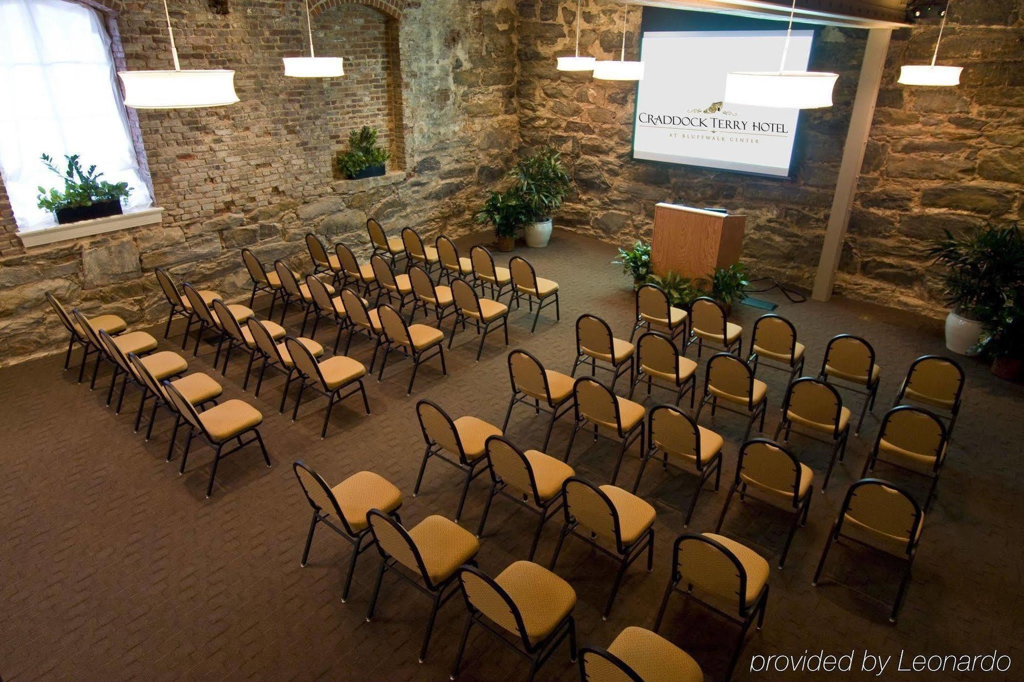 Craddock Terry Hotel, Lynchburg, A Tribute Portfolio Hotel Бизнес фото